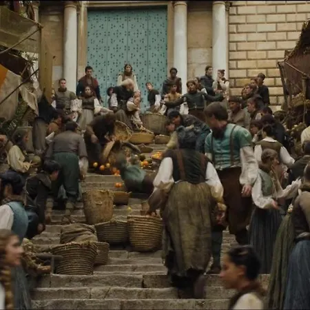 La Lleona アパート