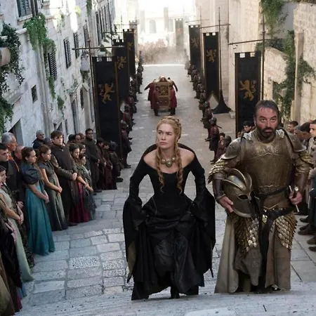 La Lleona アパート *