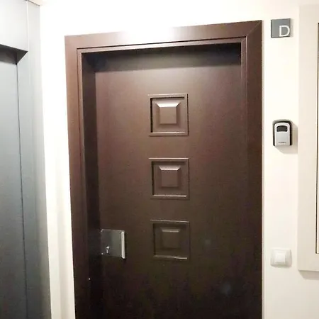 アパート La Lleona *