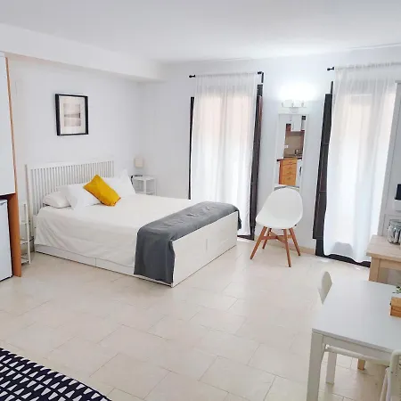 Lateral Rooms-girona